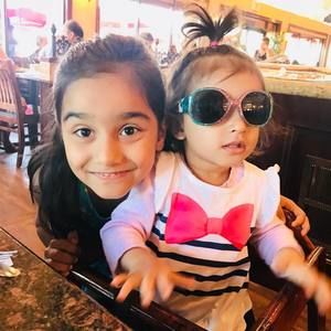 Meet your Posher, Samina